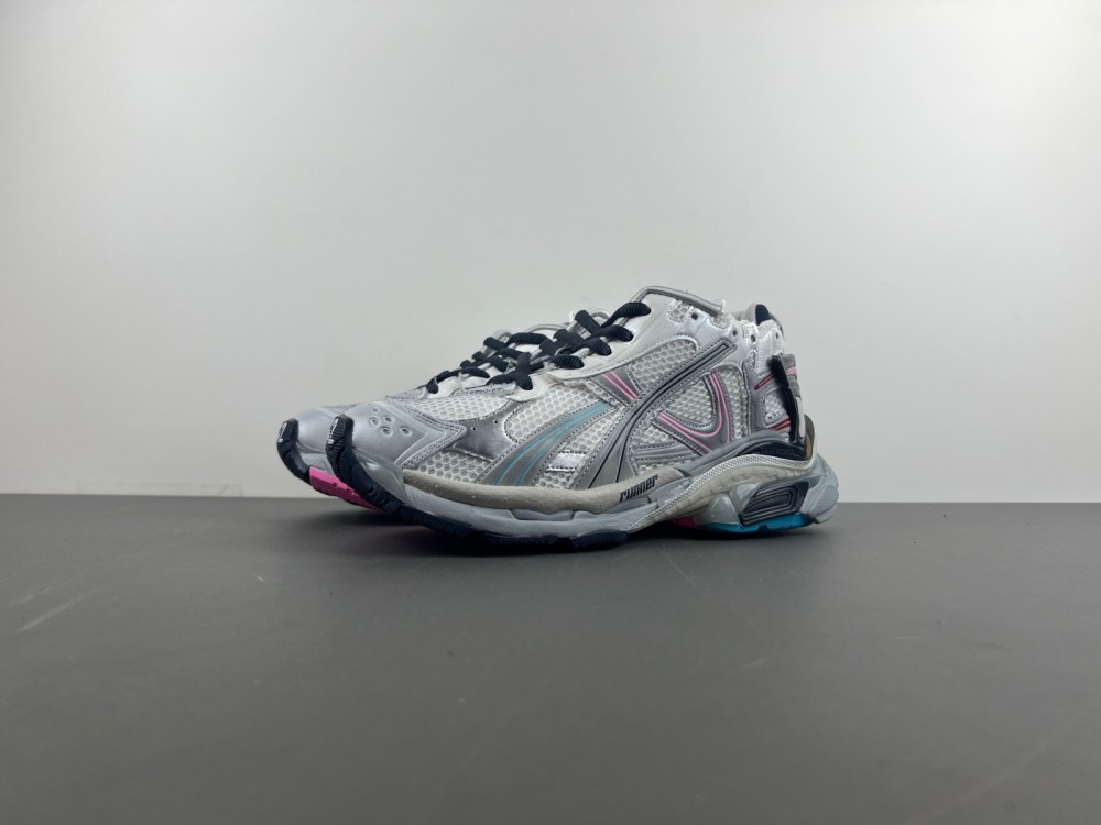 Balenciaga 7.5 Sneaker 017