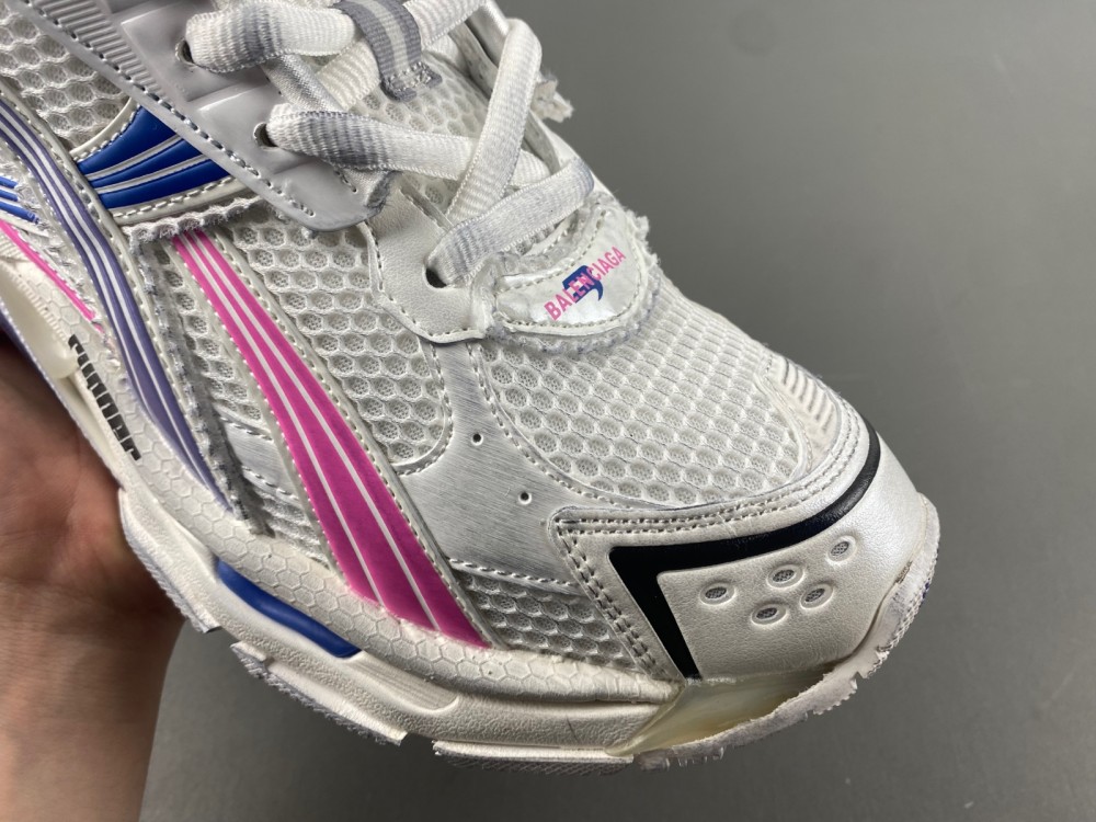 Balenciaga 7.5 Sneaker 018