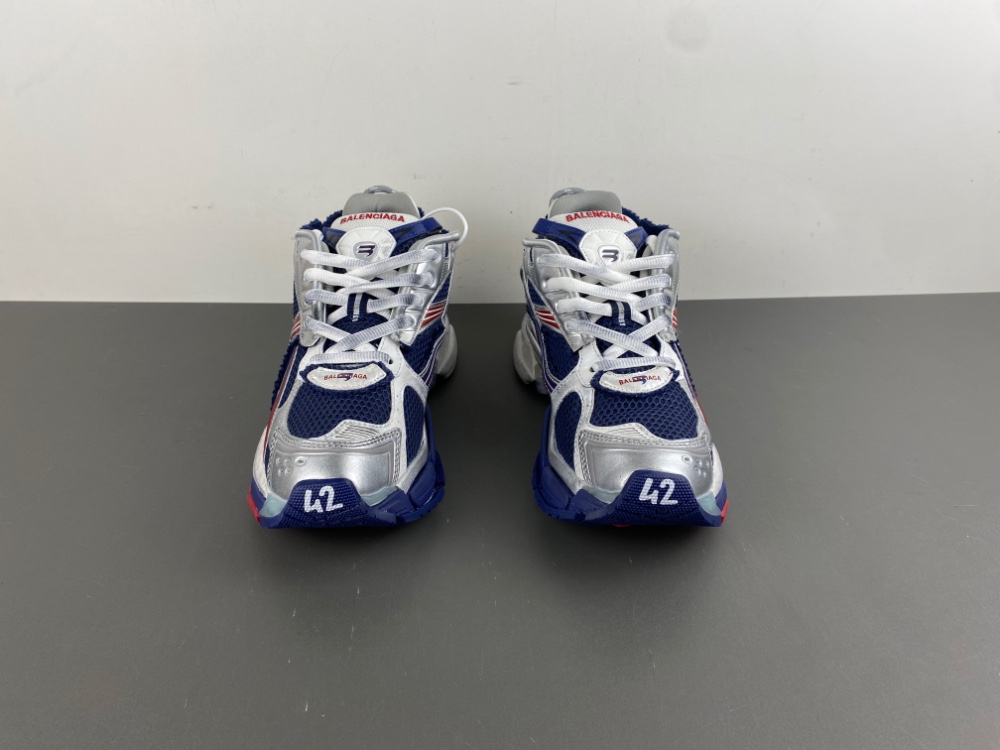 Balenciaga 7.5 Sneaker 019