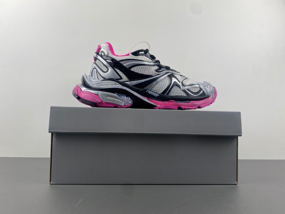 Balenciaga 7.5 Sneaker 022