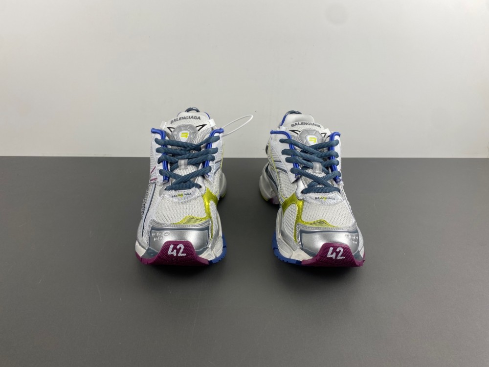 Balenciaga 7.5 Sneaker 023
