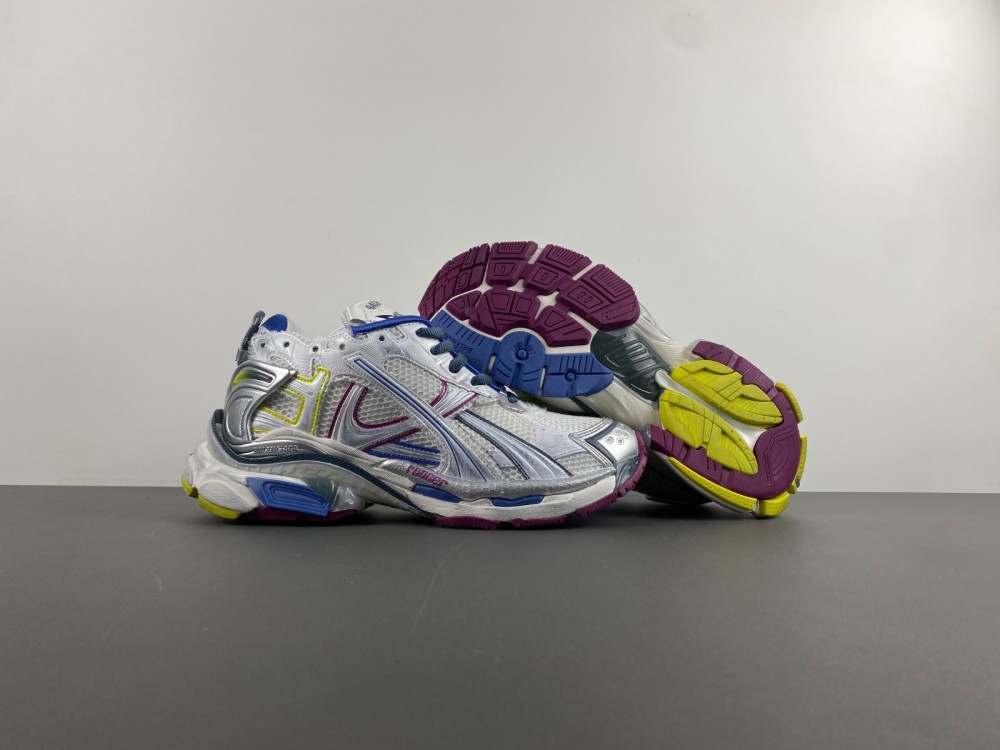 Balenciaga 7.5 Sneaker 023