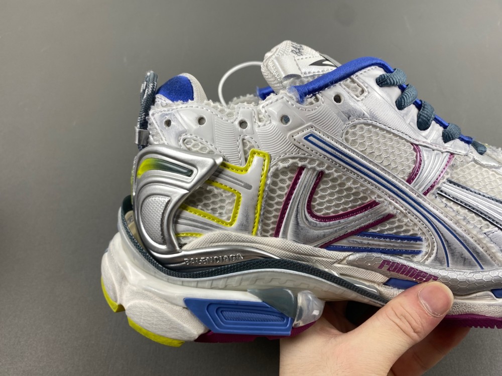 Balenciaga 7.5 Sneaker 023