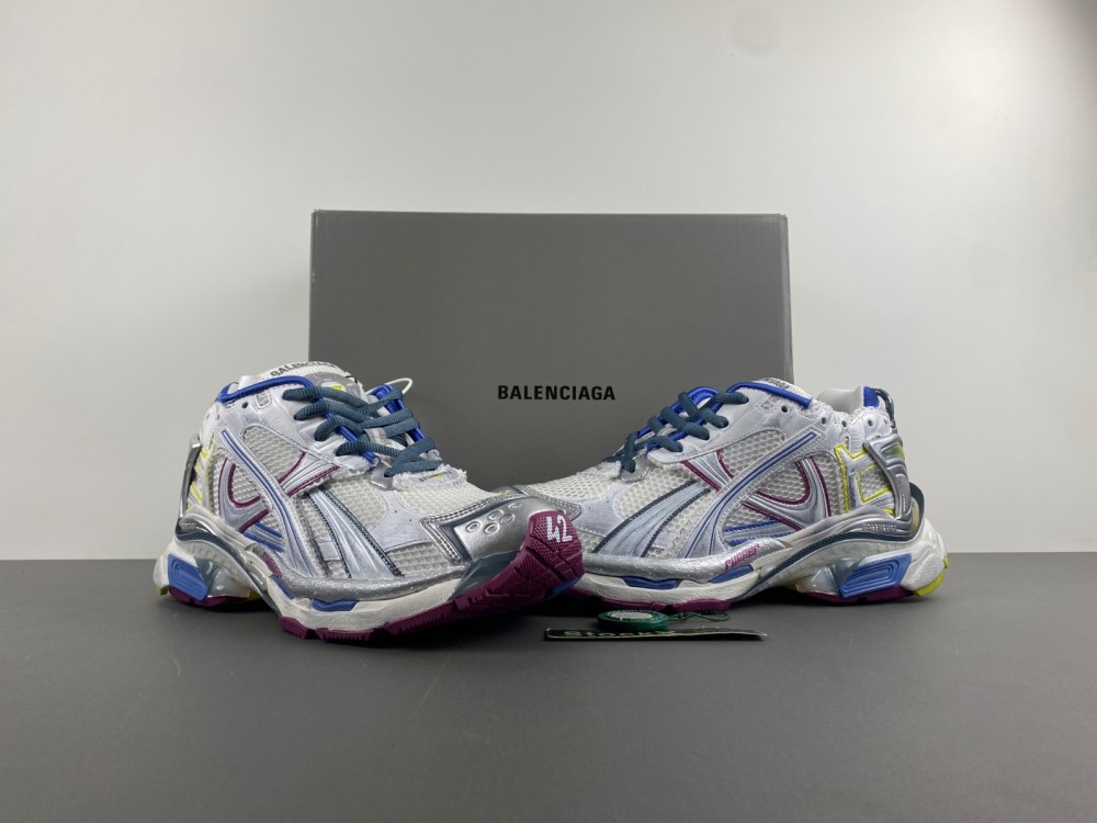 Balenciaga 7.5 Sneaker 023