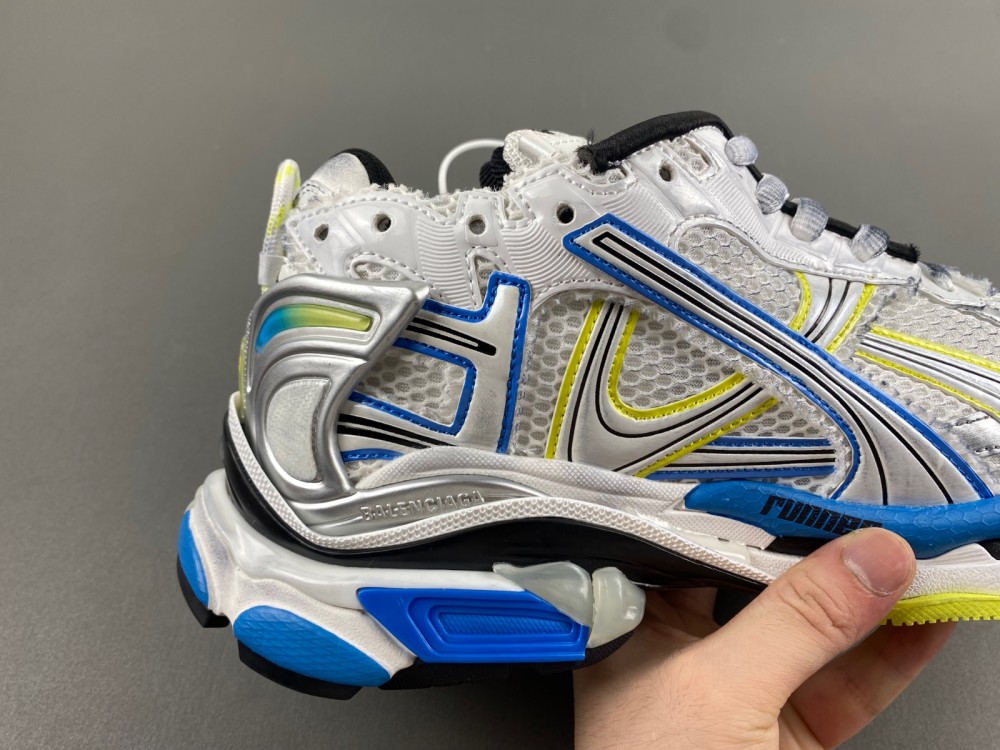 Balenciaga 7.5 Sneaker 024