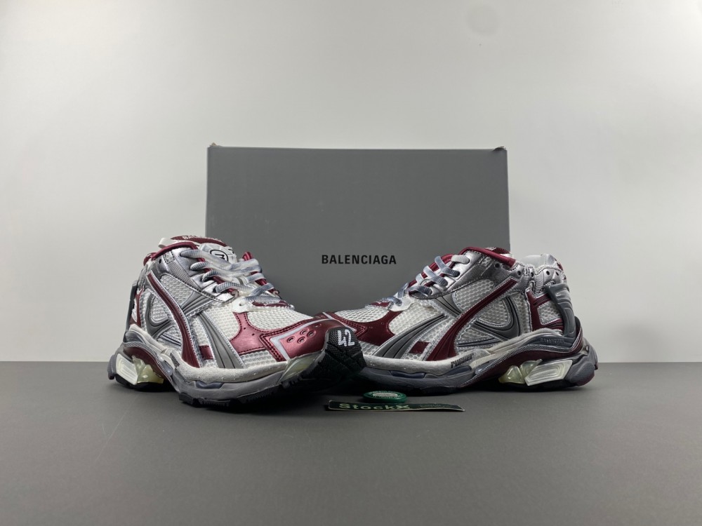 Balenciaga 7.5 Sneaker 027