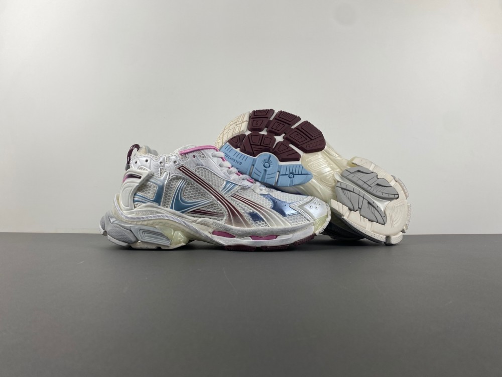 Balenciaga 7.5 Sneaker 028