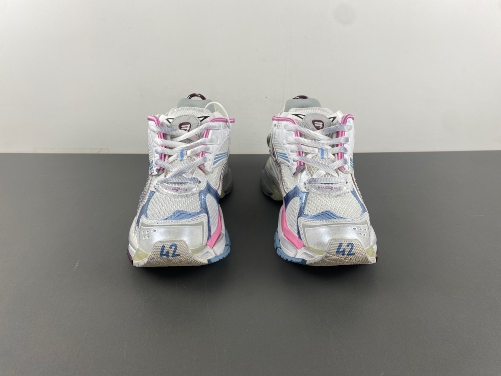Balenciaga 7.5 Sneaker 028