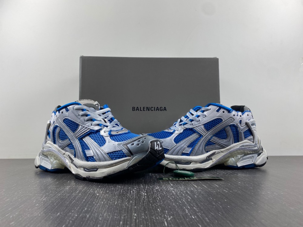 Balenciaga 7.5 Sneaker 029
