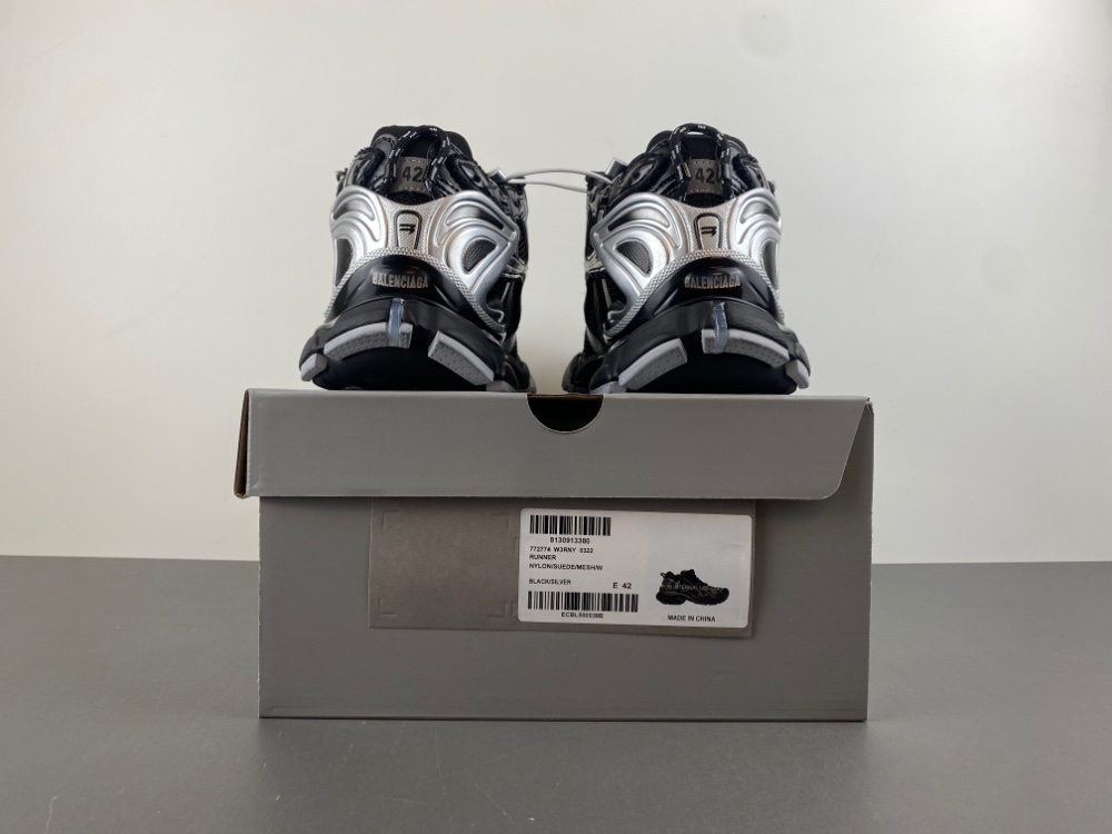 Balenciaga 7.5 Sneaker 036