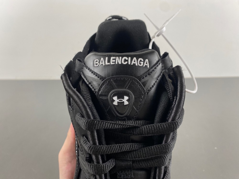 Balenciaga 7.5 Sneaker 037