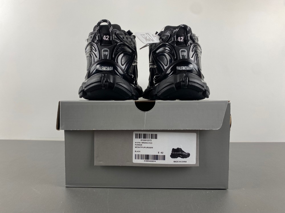 Balenciaga 7.5 Sneaker 037