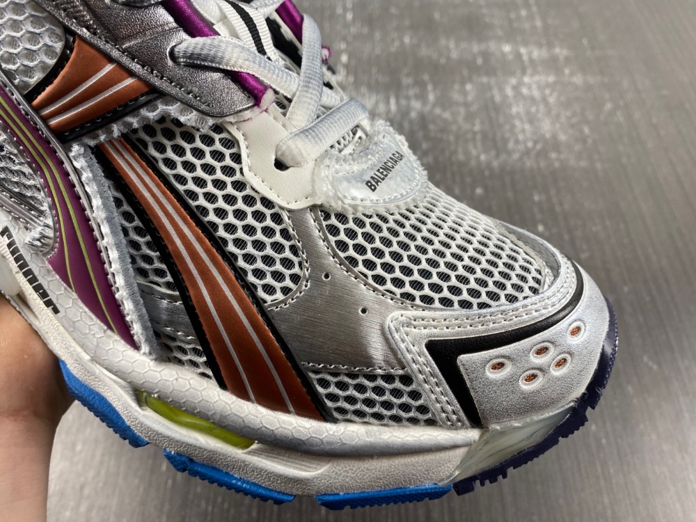 Balenciaga 7.5 Sneaker 040