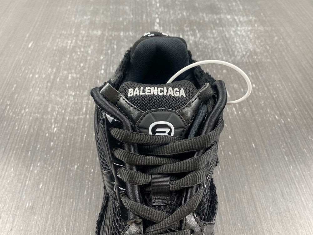 Balenciaga 7.5 Sneaker 041