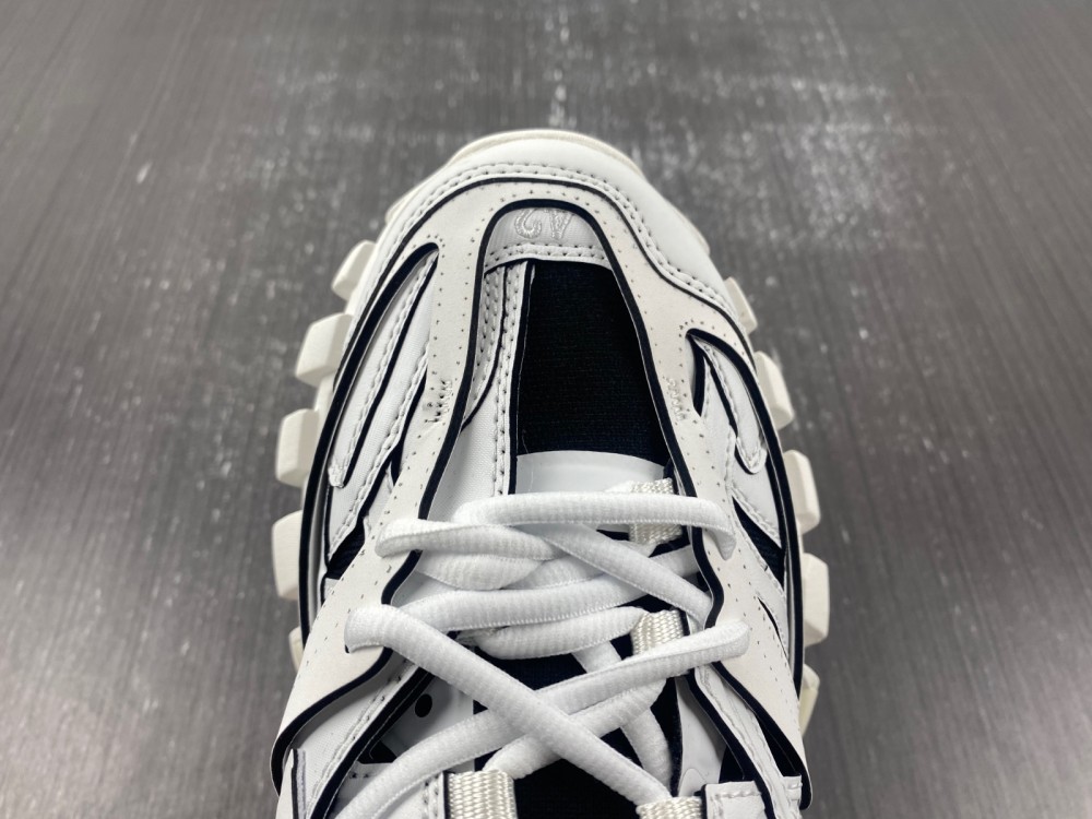 Balenciaga 3.0 Sneaker 002
