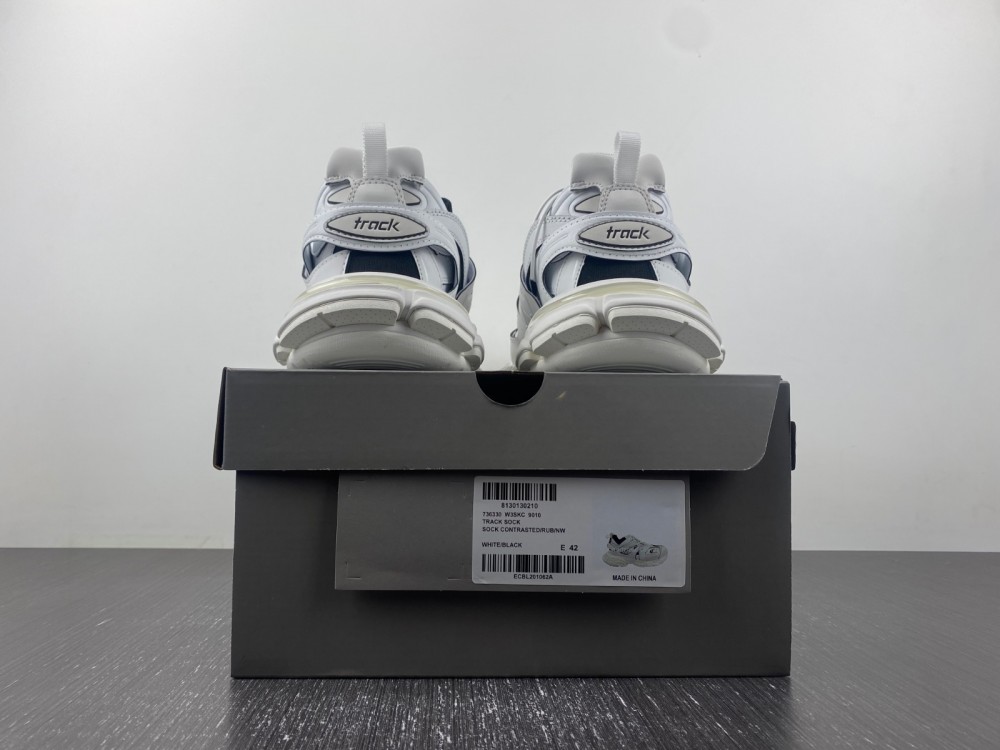 Balenciaga 3.0 Sneaker 005