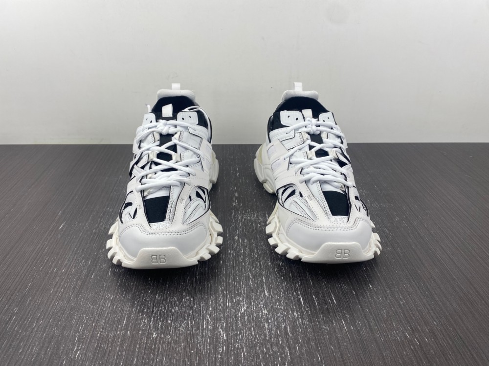 Balenciaga 3.0 Sneaker 005