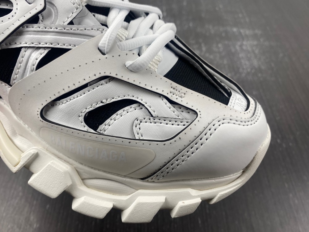 Balenciaga 3.0 Sneaker 005