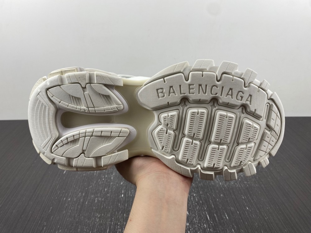 Balenciaga 3.0 Sneaker 006