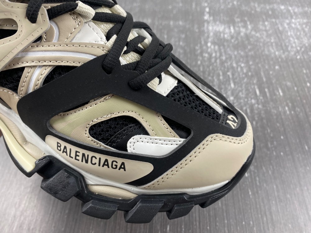 Balenciaga 3.0 Sneaker 007