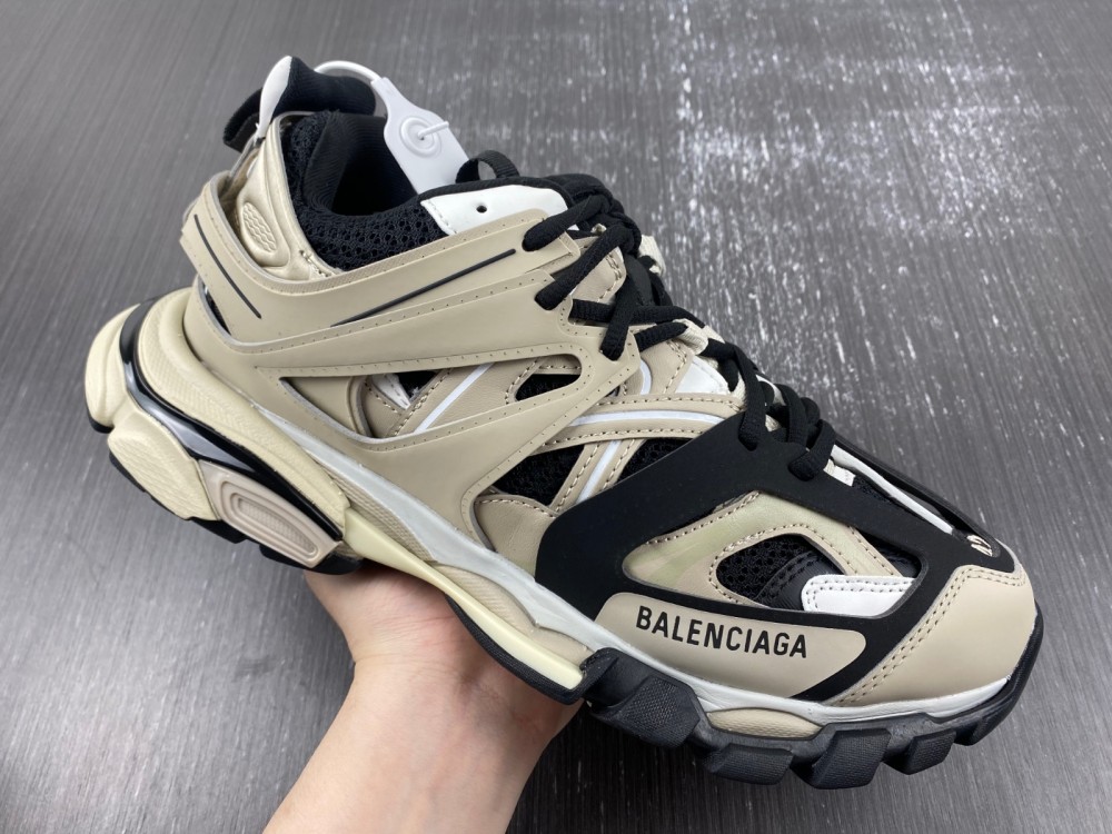 Balenciaga 3.0 Sneaker 007