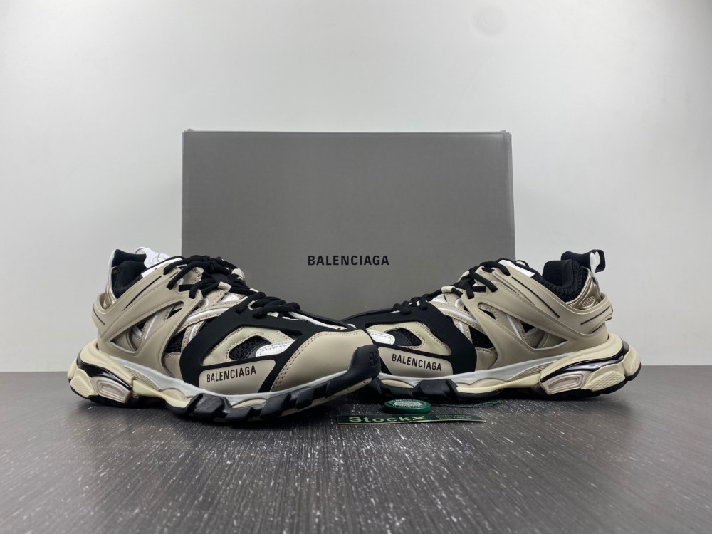 Balenciaga 3.0 Sneaker 007
