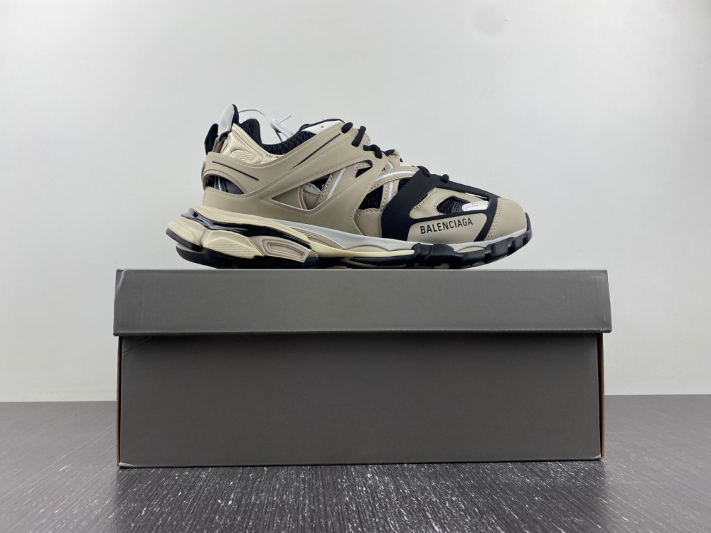 Balenciaga 3.0 Sneaker 007