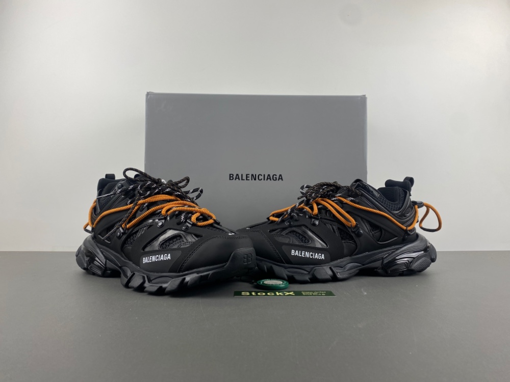 Balenciaga Track Trail Laces 3.0 009
