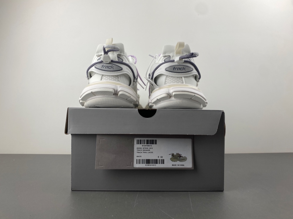 Balenciaga Track Trail Laces 3.0 011