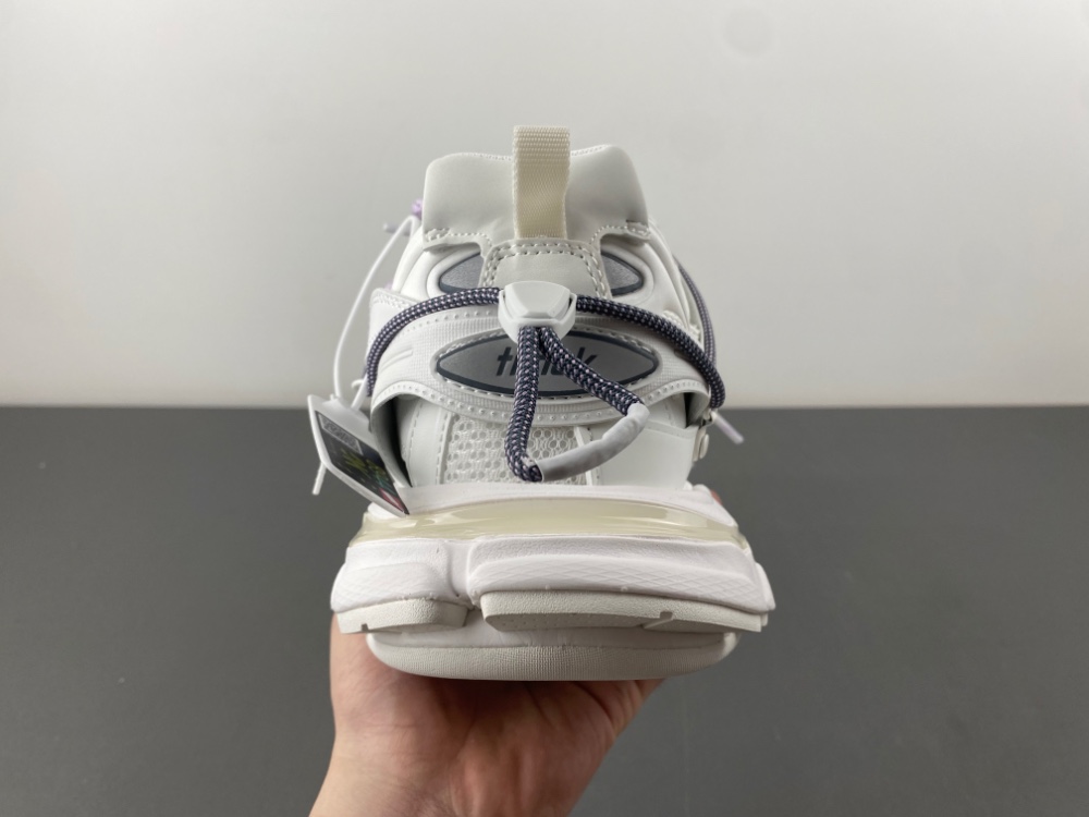 Balenciaga Track Trail Laces 3.0 011