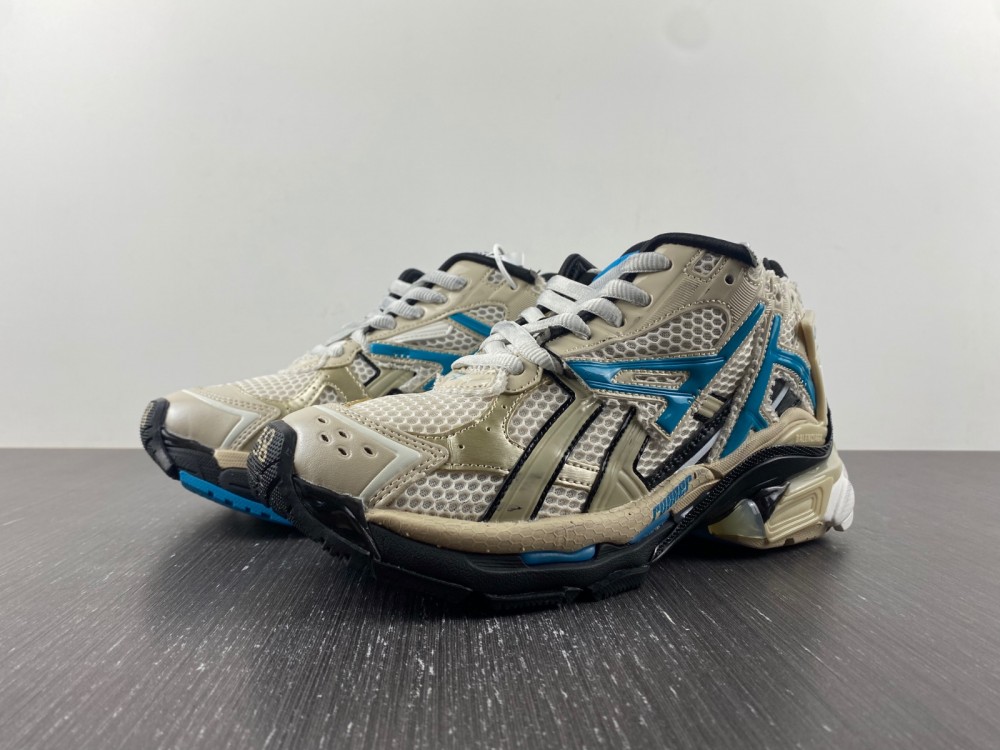 Balenciaga 7.0 Sneaker 005