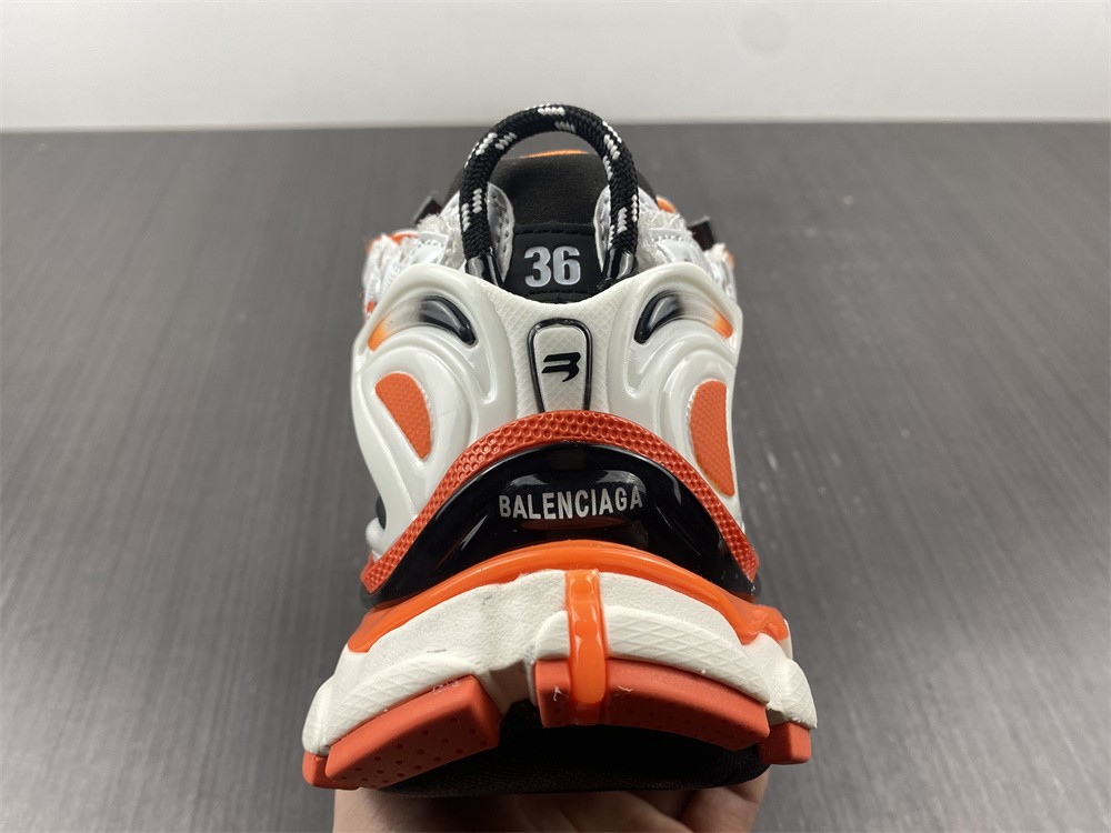 Balenciaga 7.0 Sneaker 007