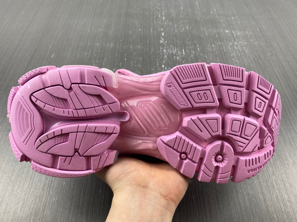 Balenciaga 7.0 Sneaker 009