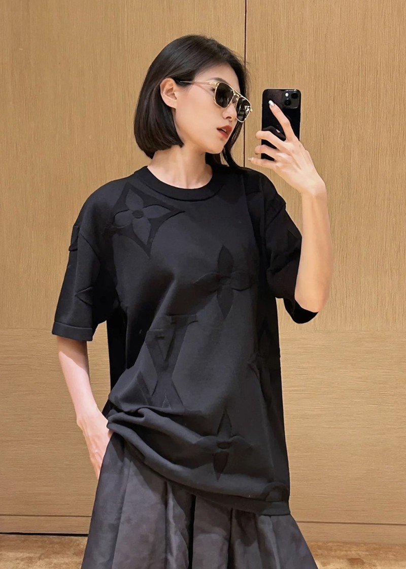 LV Monogram T-shirt B7060 004