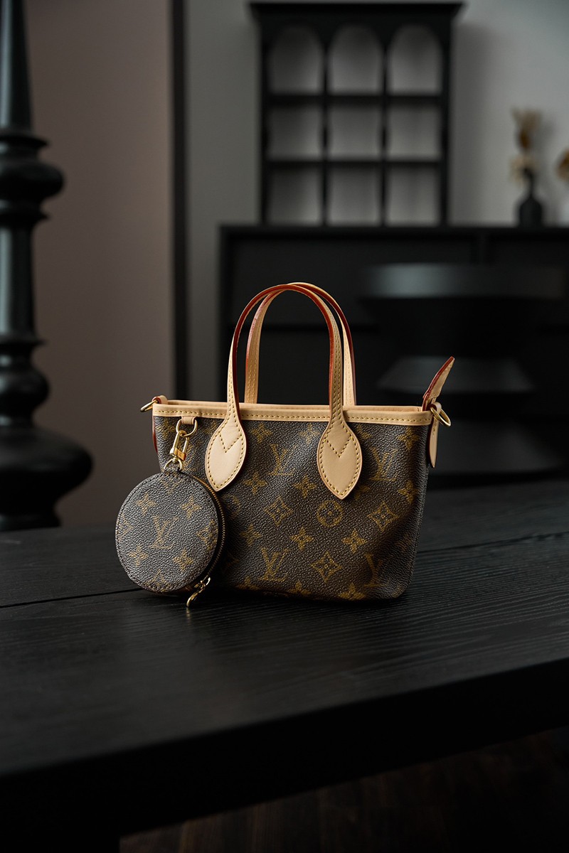 Neverfull BB M46705