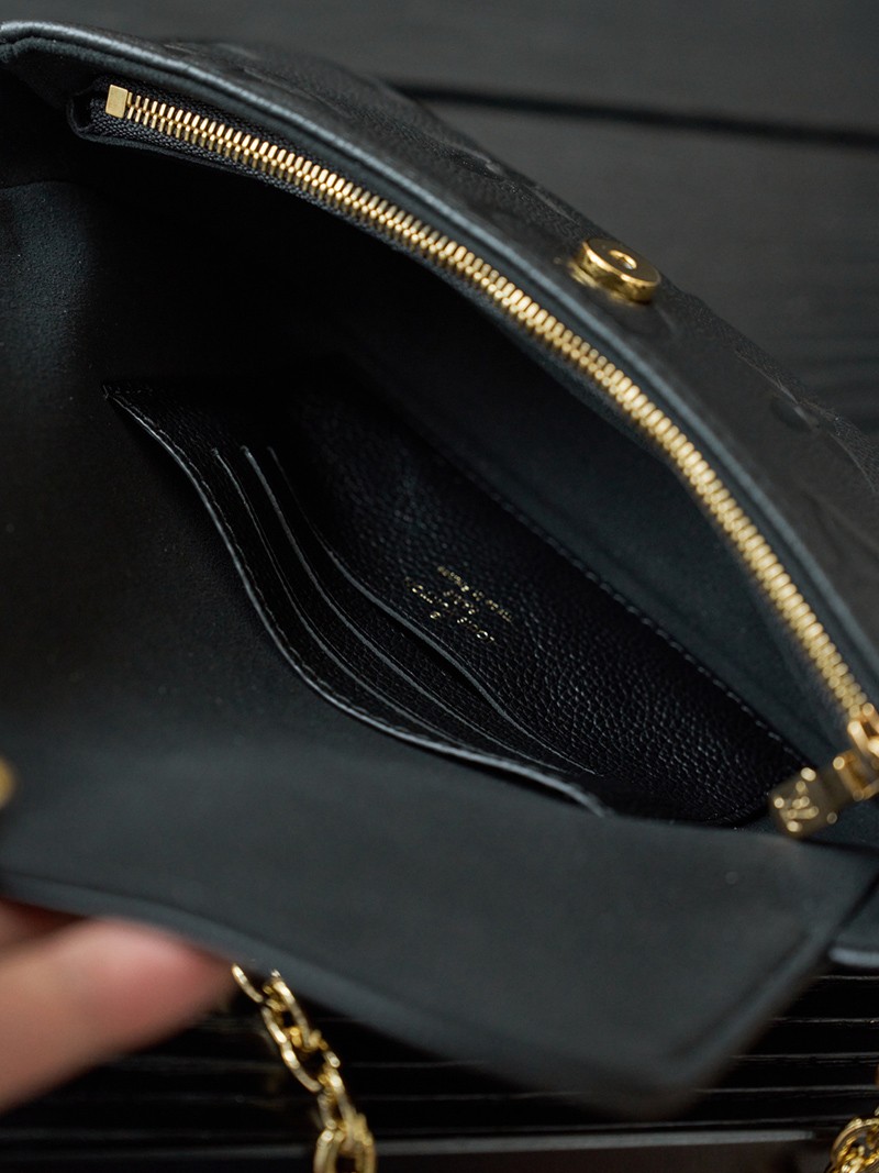 Wallet On Chain Ivy M82154