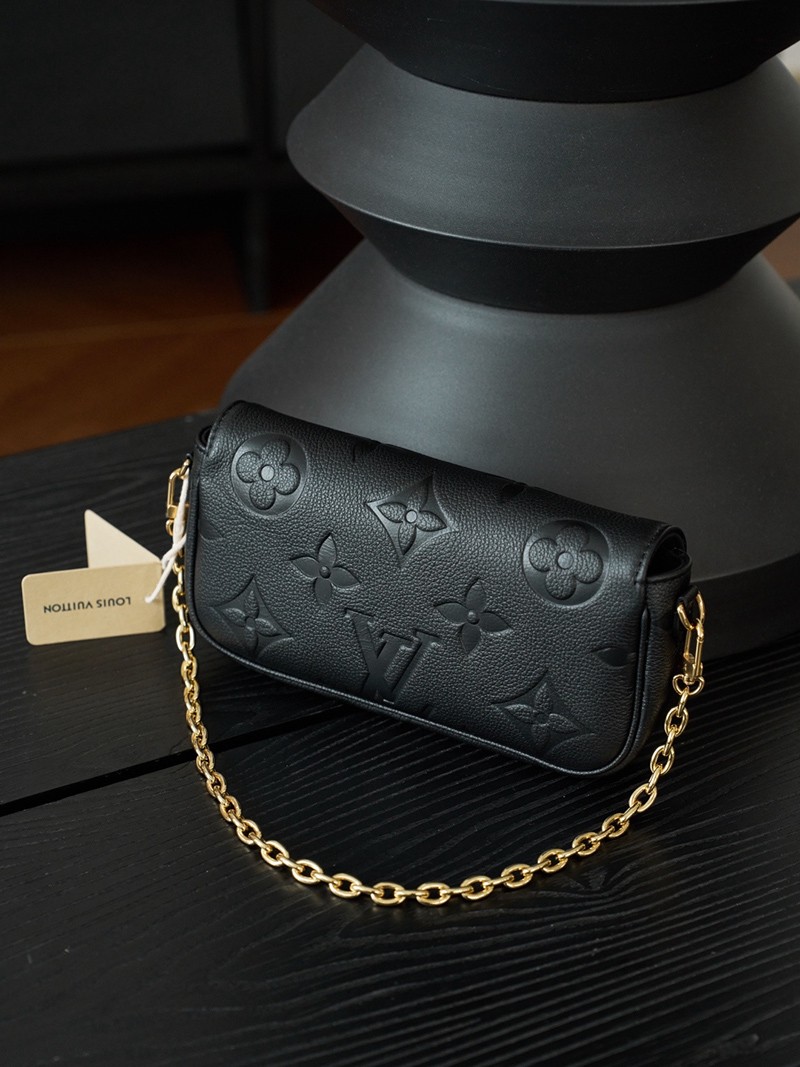 Wallet On Chain Ivy M82154