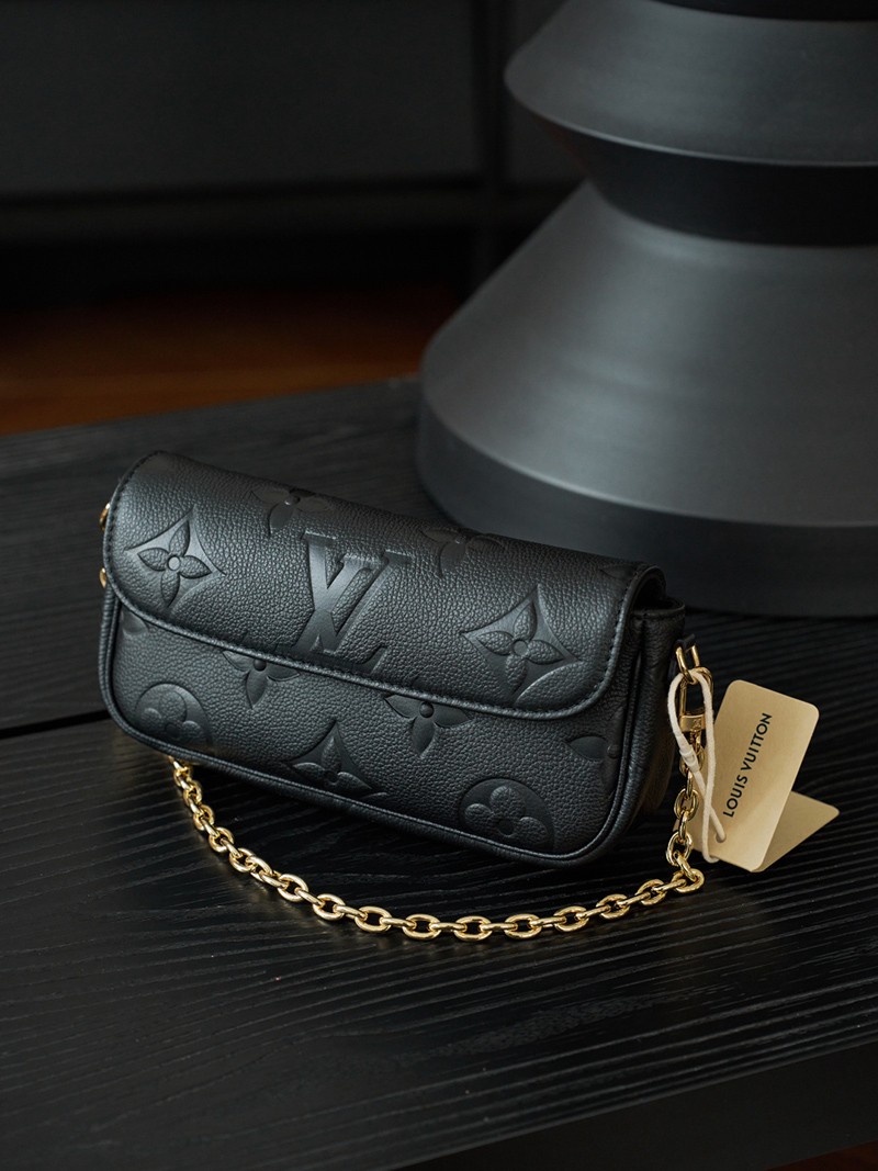 Wallet On Chain Ivy M82154