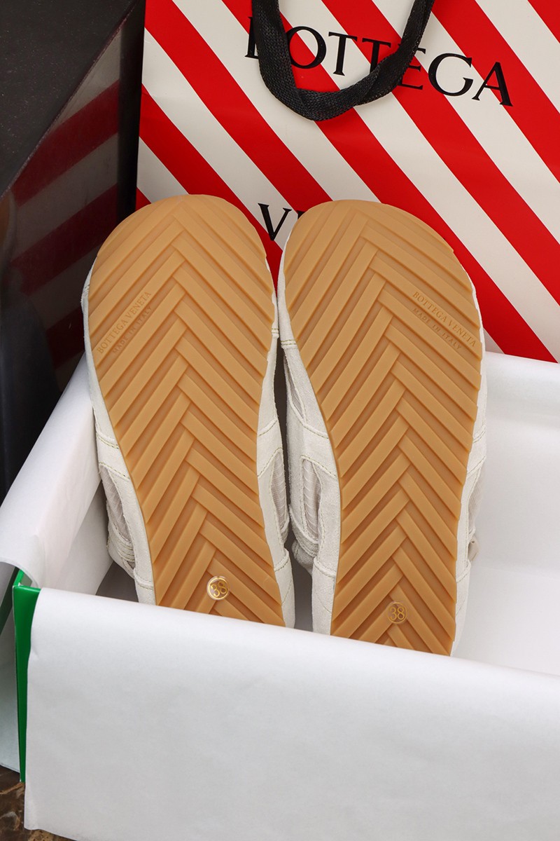 Bottega Veneta Wmns Orbit Flash White