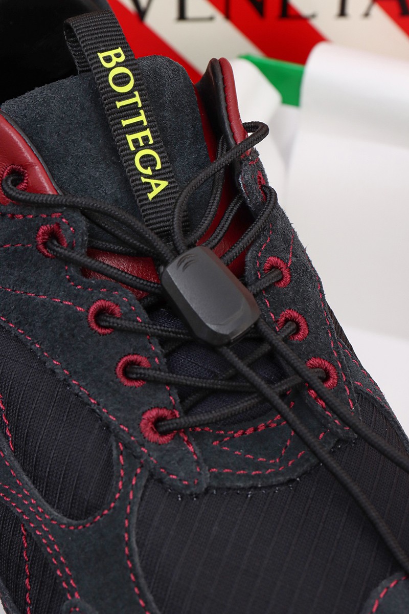 Bottega Veneta Wmns Orbit Flash Black