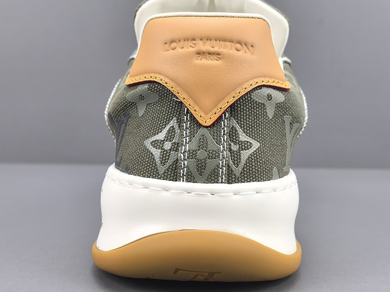 LV Tilted Sneaker 001