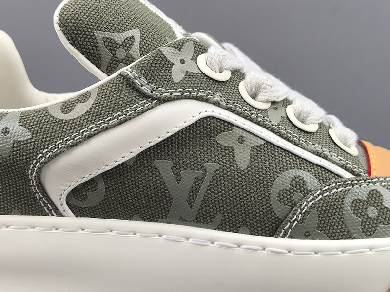 LV Tilted Sneaker 001