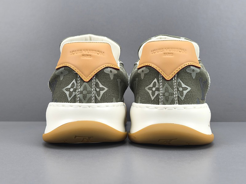 LV Tilted Sneaker 001