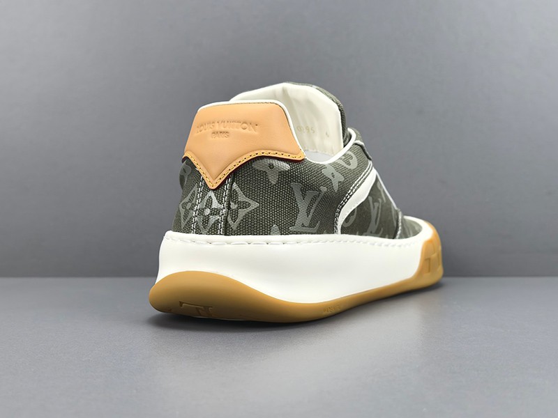 LV Tilted Sneaker 001
