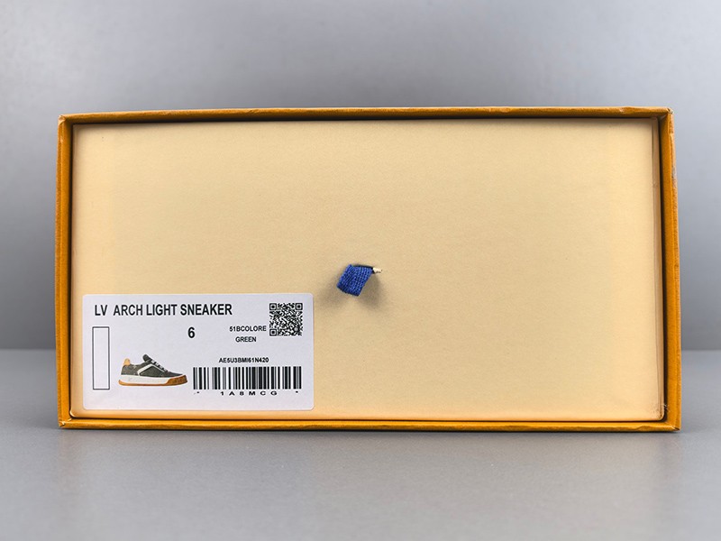 LV Tilted Sneaker 001