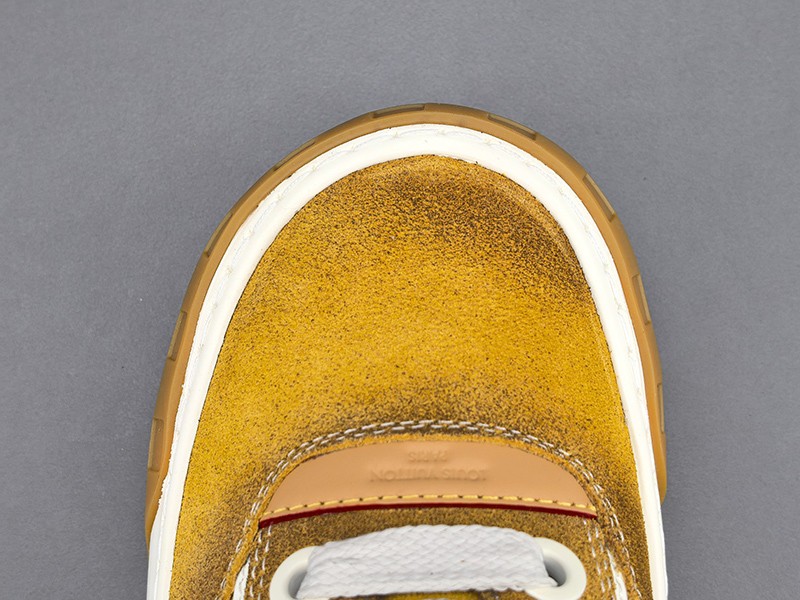 LV Tilted Sneaker 002