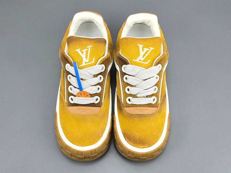 LV Tilted Sneaker 002