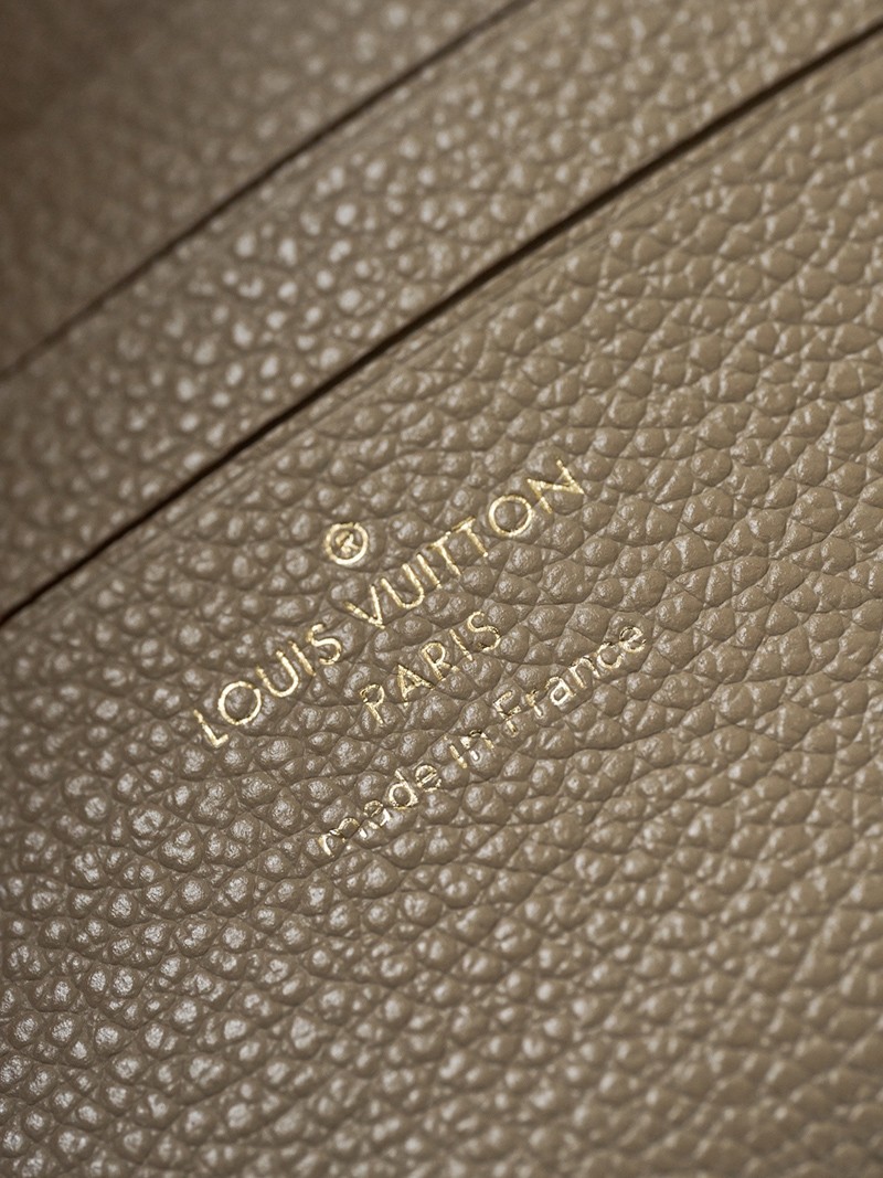 Wallet On Chain Ivy M82211