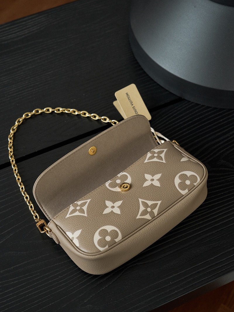 Wallet On Chain Ivy M82211