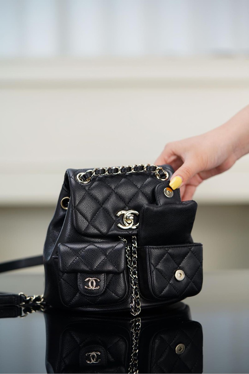 Chanel 23P Duma Mina Black